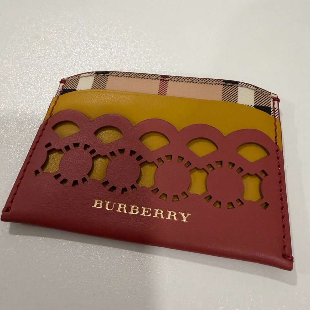 Burberry Nova Check Laser Cut Patchwork card wall… - image 4